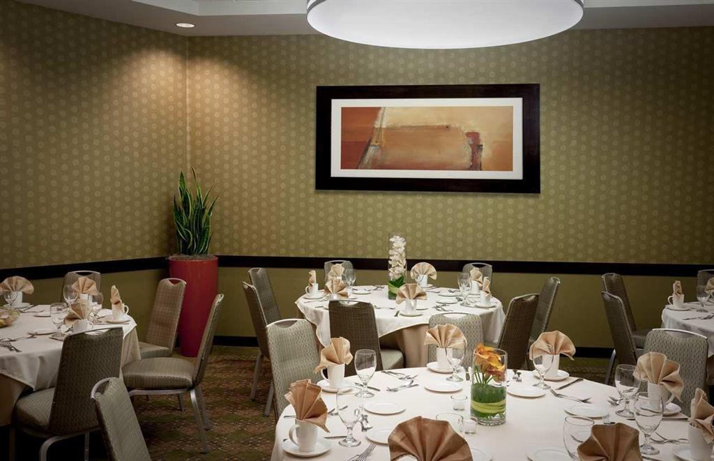 Hilton Garden Inn Eugene/Springfield Restaurant photo